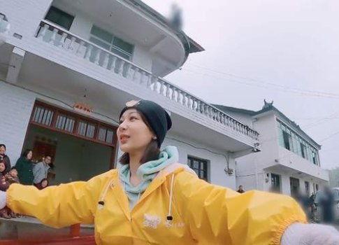 娱乐吃瓜酱剪辑女孩视频,女孩们的欢乐时光